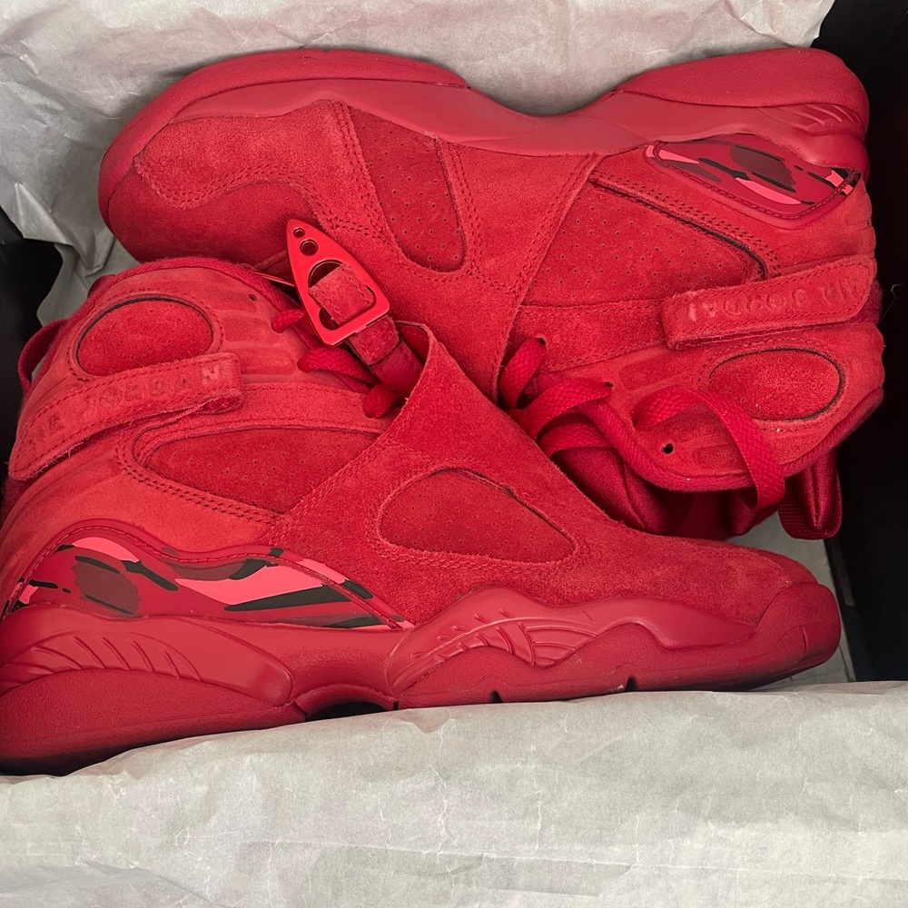 Valentine Jordan 8’s